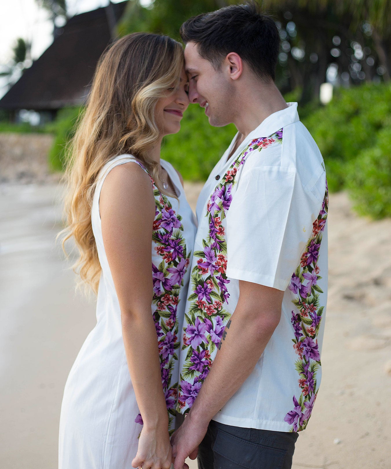 Violette Long Maxi Cocktail Hawaiian Dress White / M Violette Long Maxi Cocktail Hawaiian Dress White / M
